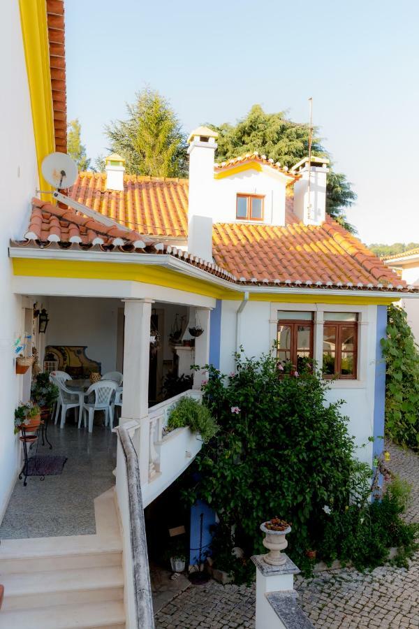 Casal Dos 5 Hotel Minde Buitenkant foto
